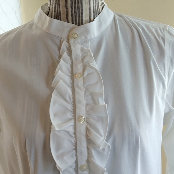 $8 or 3 for 15 Lands end 10p white - Picture 2 of 5